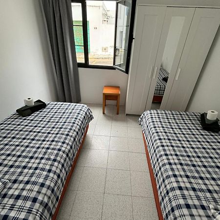 Habitaciones Famara 15 ภายนอก รูปภาพ